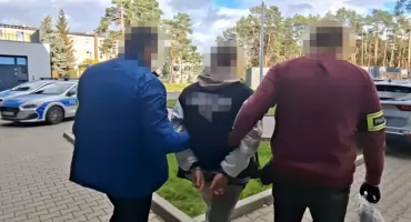 USIŁOWAŁ OBRABOWAĆ kierowniczkę pociągu. Akcja w Otwocku!