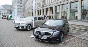 Wystawa pojazdów elektrycznych i niskoemisyjnych na Pl. Trzech Krzyży